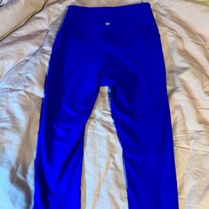 Lululemon cropped leggings